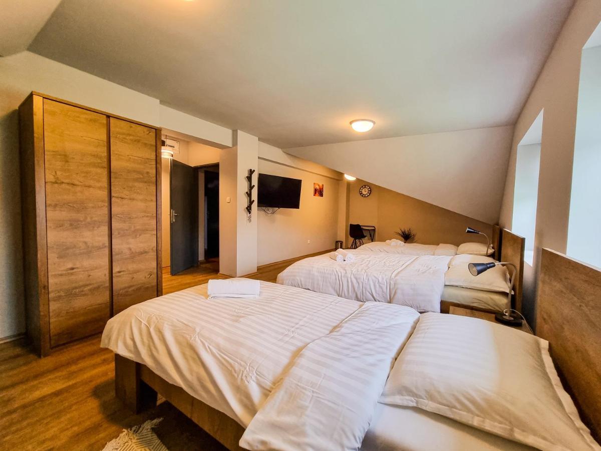Xxl Rooms Osijek Luaran gambar